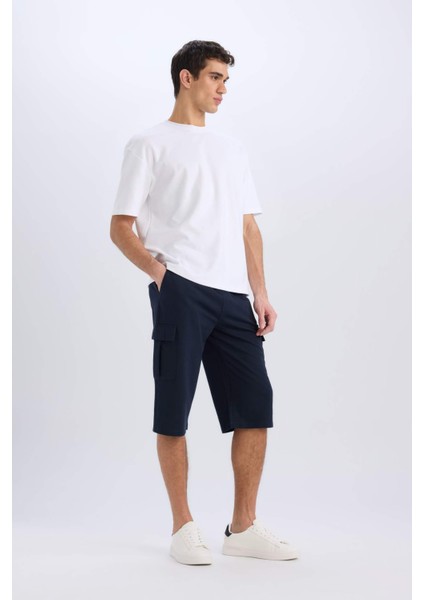 Slim Fit Dar Kesim Kargo Cepli Basic Düz Kapri Şort T4693AZ25SM