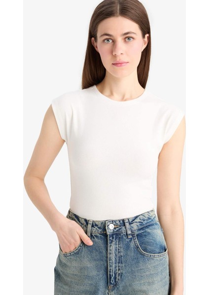 Slim Fit Dar Kesim Bisiklet Yaka Basic Düz Modal Kısa Kollu Tişört F0685AX25SP