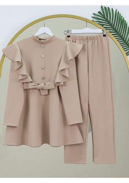 Düğme Detaylı Dik Yaka Omuzu Fırfırlı Scuba Takım
