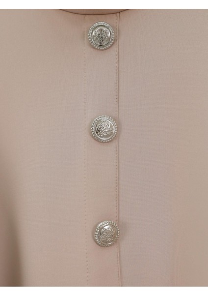 Düğme Detaylı Dik Yaka Omuzu Fırfırlı Scuba Takım fırsatları