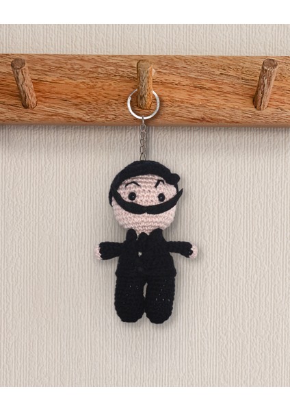Salvador Dali Amigurumi Anahtarlık 11 cm - El Yapımı Sanatsal Örgü Çanta Aksesuarı