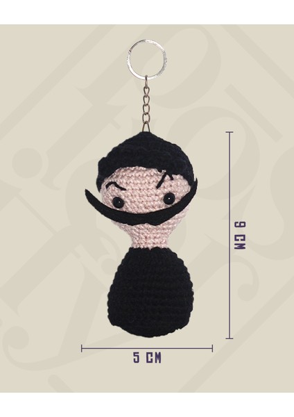 Salvador Dali - Büst Amigurumi Anahtarlık 9 cm - El Yapımı Sanatsal Örgü Çanta Aksesuarı fırsatları