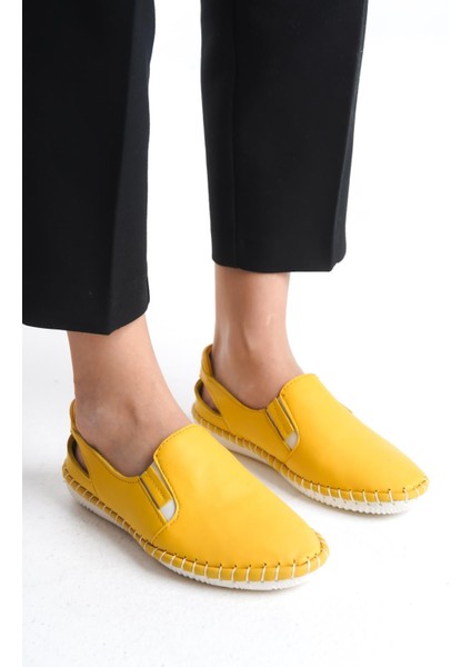 Kadın Deri Arkası Açık Günlük Ayakkabı Yanı Lastik Detaylı Tam Kalıp Kadın Comfort Ayakkabı fiyatları