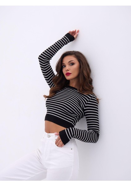 42211 Triko Çizgili Crop-Siyah-Ekru