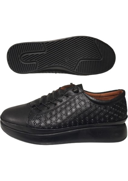 Kadın Siyah Deri Lastik-Bağcıklı Ortopedik Model Günlük Klasik Şık Ayakkabı modelleri