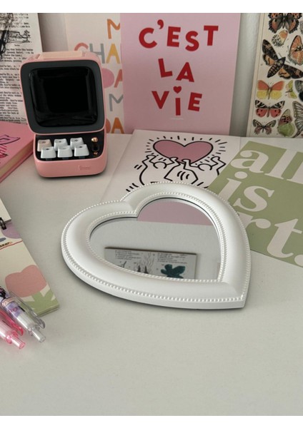 White Love Küçük Makyaj Aynası modelleri