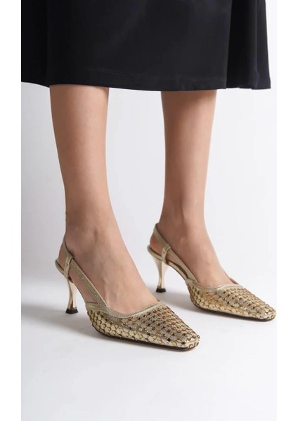 Kadın Arkası Açık Küt Burunlu Taşlı Orta Topuklu Kadın Ayakkabı 5 cm fiyatları