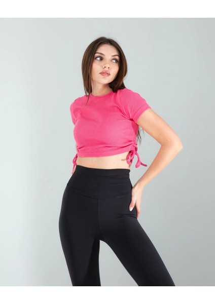 Pembe Yandan Büzgülü Crop