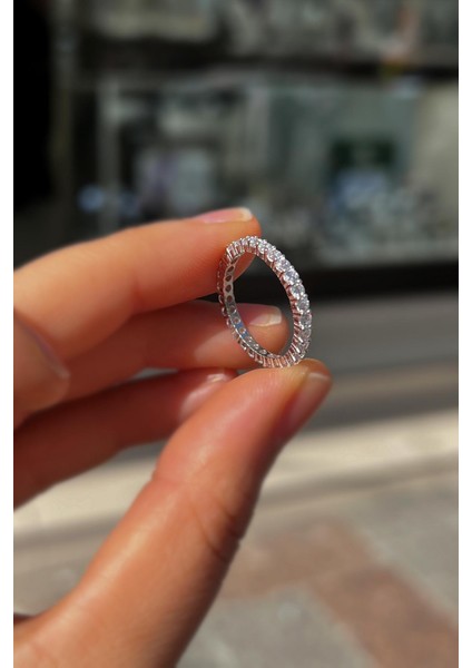 Gümüş 2 mm Taşlı Ince Tamtur Gümüş Yüzük Alyans