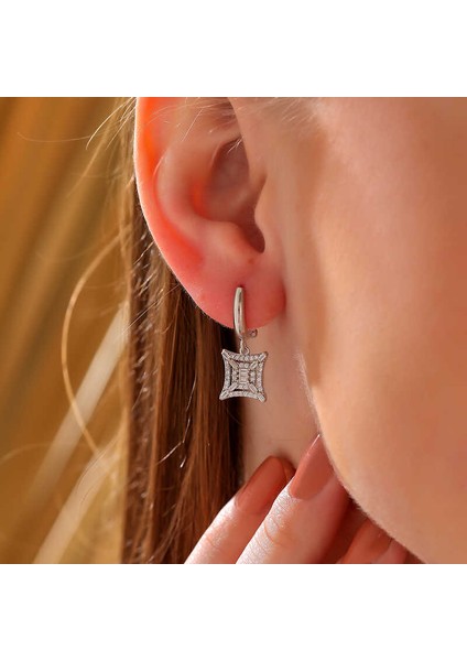 Gümüş Kare Zirkon Taşlı Kadın Küpe fiyatları