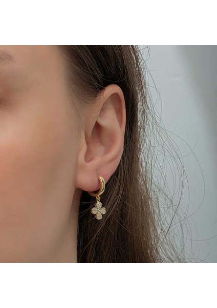 Gümüş Gold Sallantılı Yonca Kadın Küpe fırsatları