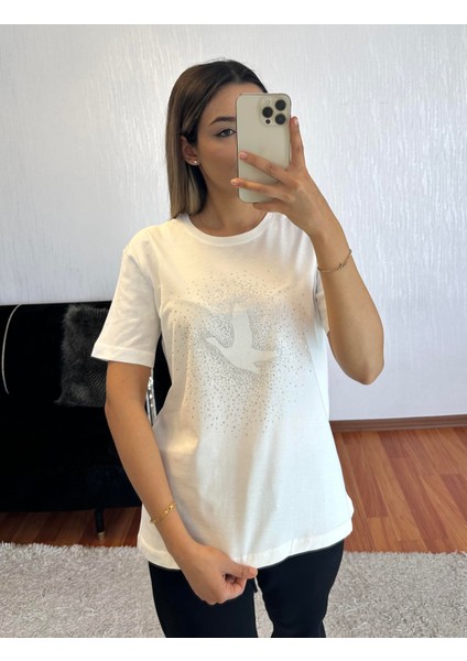 Marka Muadil Kuş Serpme Taşlı T-Shirt Kırık Beyaz