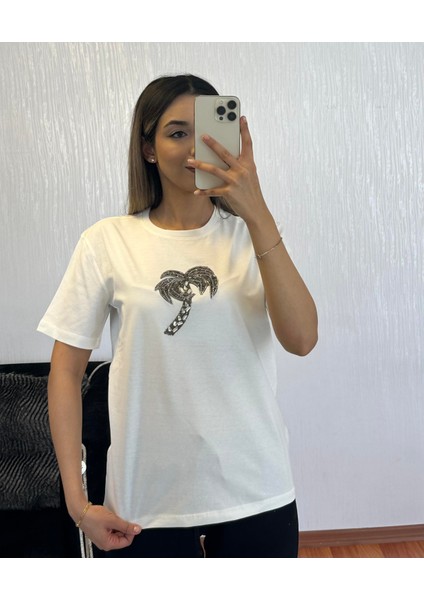 Marka Muadil Palmiye Taşlı T-Shirt Kırık Beyaz
