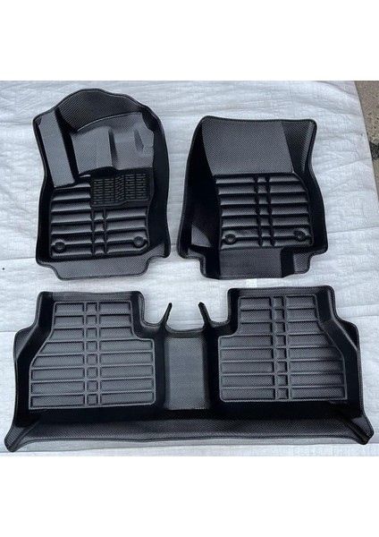 Volkswagen Caddy Uyumlu 2020 Sonrası 5d Havuzlu Karbon Dizayn Paspas Seti