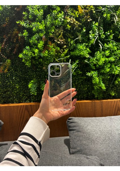 Apple iPhone 13 Pro Max Uyumlu Koruyucu Şeffaf Silikon Kılıf