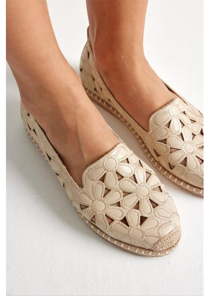 Green Mod 923 Kadın Hasırlı Nakışlı Espadril Babet Bej