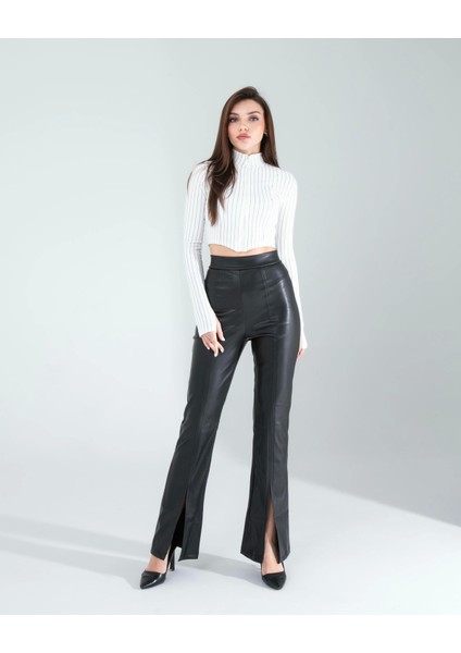 Beyaz Fitilli Parmak Geçmeli Crop