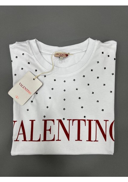 Kadın t-shirt modelleri