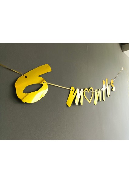 6 Months Gold Renk Banner Ipli Duvar Süsü Yarım Yaş Altı Ay Parti Süsü