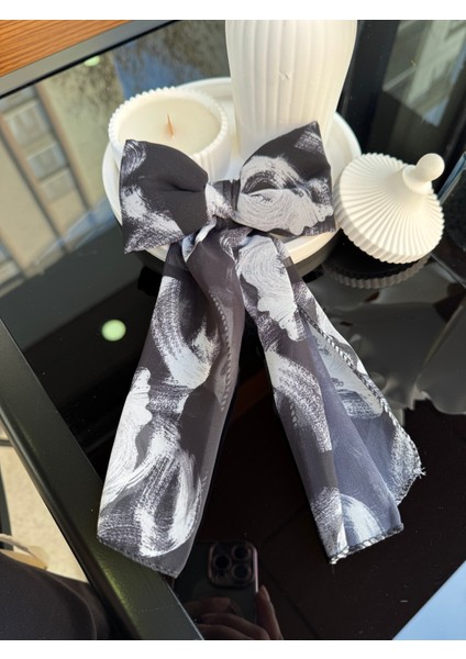 Siyah Beyaz Detaylı Klipsli Kurdele Fiyonk Toka fiyatları
