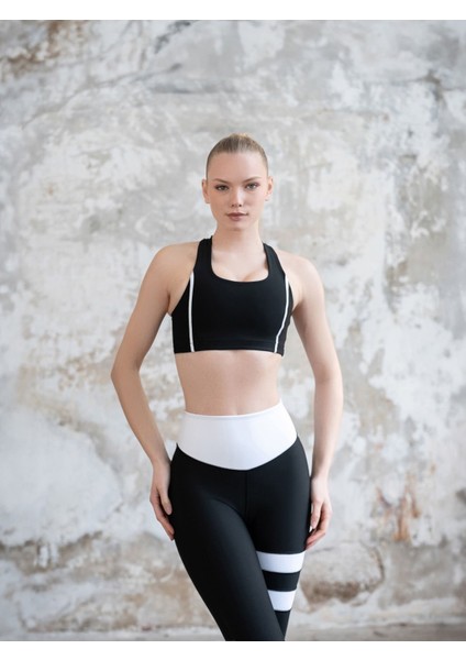 Biye Detaylı Sırtı Çapraz Askılı Spor Büstiyer ( Sporcu Sütyeni )