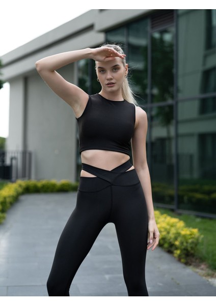 Sıfır Yaka Kolsuz Spor Büstiyer modelleri