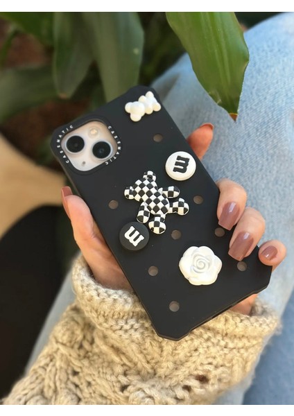 iPhone 13/14 Uyumlu Jibitzli Silikon Telefon Kılıfı