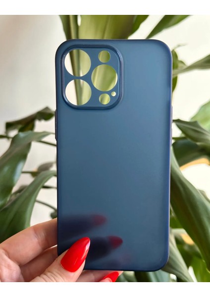 iPhone 13 Pro Ultra İnce Mat Lacivert Silikon Kılıf