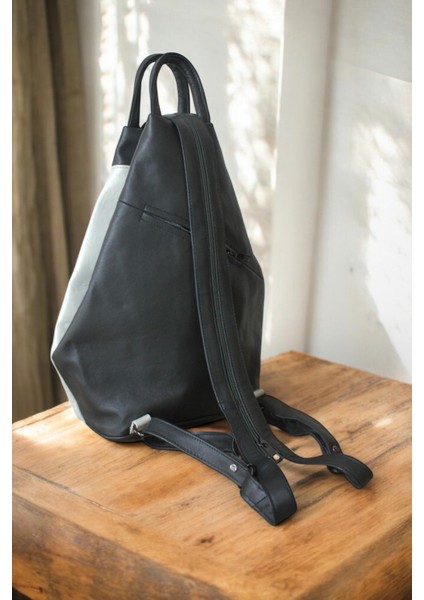 Deri Kadın Omuz ve Sırt Çantası Vazo Model Koyu Haki,krem Rengi Çntdrvzhakikrem1