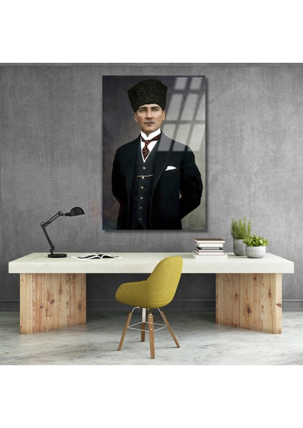 Mustafa Kemal Atatürk Renkli Cam Tablo Dikey Duvar Tablosu Atatürk Tablosu