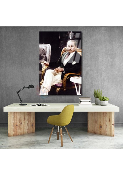 Kahve Içen Atatürk Görseli Renkli Atatürk Tablosu Dikey Cam Ev Ofis Tablosu