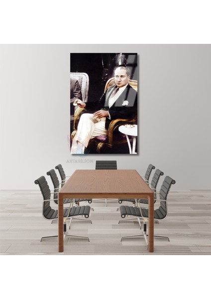 Kahve Içen Atatürk Görseli Renkli Atatürk Tablosu Dikey Cam Ev Ofis Tablosu