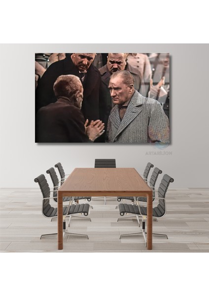 Atatürk ve Halk Temalı Renkli Cam Tablo Modeli Yatay Duvar Tablosu