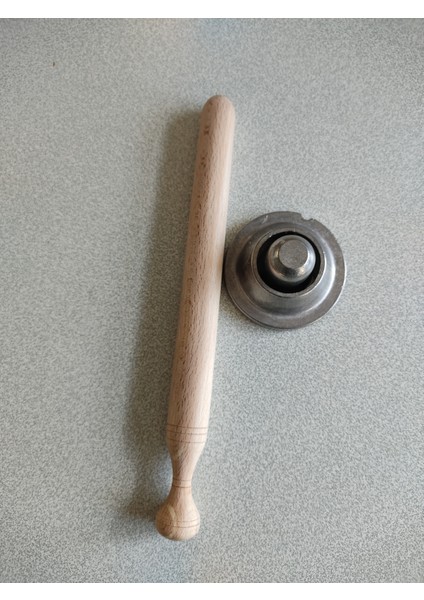 Içli Köfte Aparatı No:8 ( 5,8 Cm) +Köfte Incelticı Ahşap Çubuk modelleri