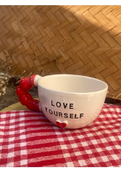 'love Yourself' Mottolu Yazılı Fincan modelleri