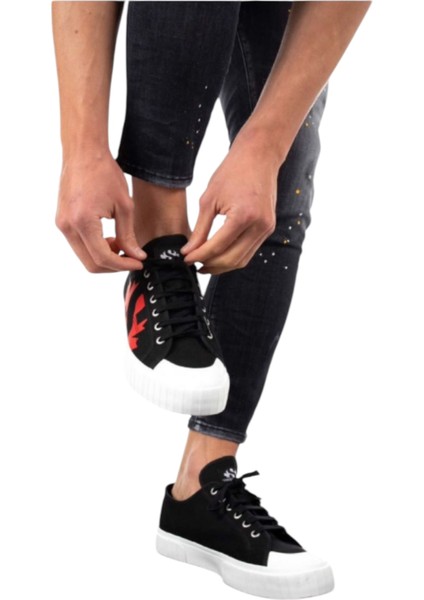 2630 Stripe Sneakers