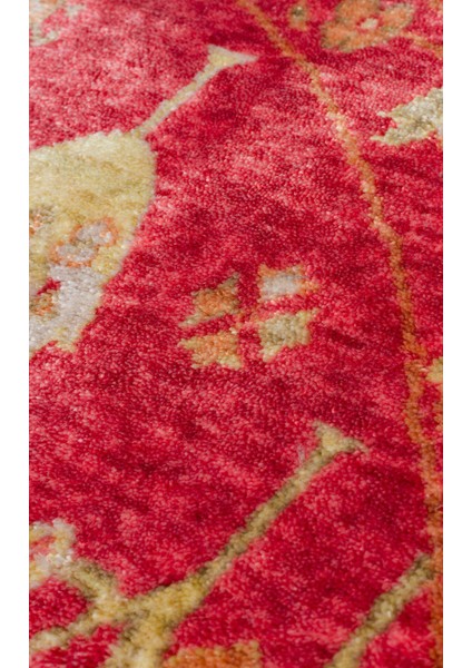 Zr 08 Red Autumn Q - Zara - Otantik Desenli, Özel Tezgahlarda Üretilen Modern Uşak Halısı