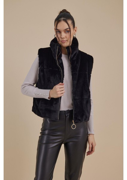 Kapitone Peluş Yelek fırsatları