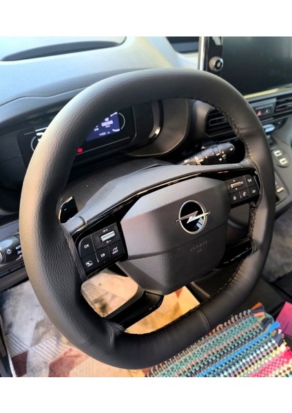 Dikişli Direksiyon Kılıfı Siyah Deri Siyah Dikişli Opel Combo Için fiyatları