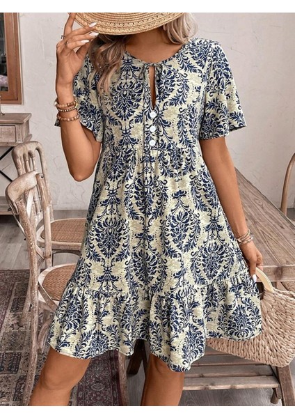 Butik Kadın Kısa Kollu Yakadan Bağcıklı Desenli Fırfırlı Süprem Elbise