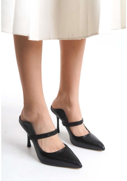 Kadın Mavera Siyah Rugan 9 cm Ince Topuklu Sivri Burunlu Arkası Acık Tasarım Stiletto modelleri