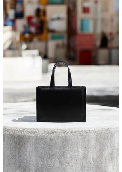 Kadın Siyah Peluş Charm Hediyeli Suni Deri Kadın El/omuz Çantası