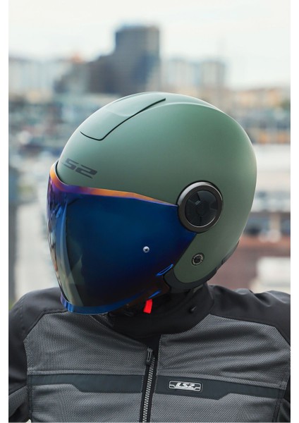 Classy Mat Yeşil Kask
