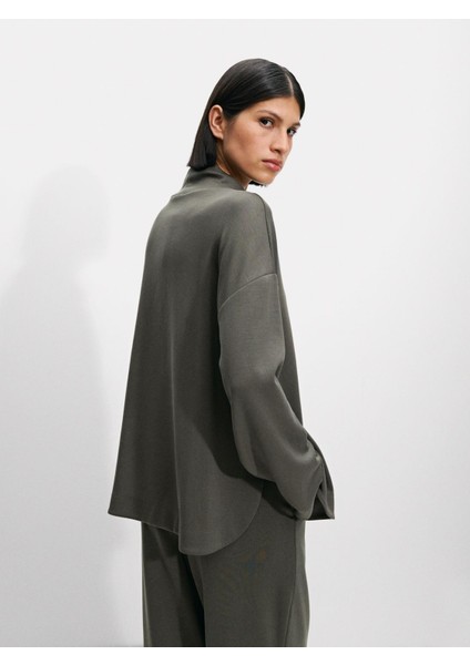 Yüksek Yaka Modal Kumaş Sweatshirt