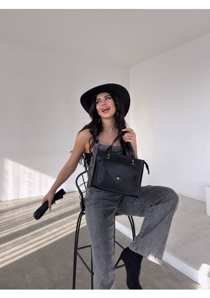 Kadın Uzun Askılı El ve Omuz Çanta modelleri