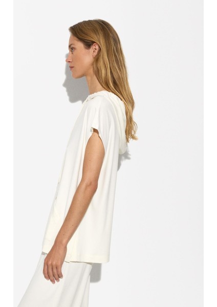 Kapüşonlu Kolsuz T-Shirt