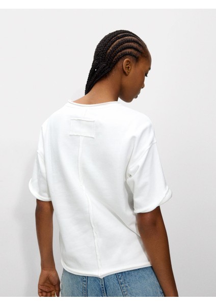 Işlemeli T-Shirt indirimleri