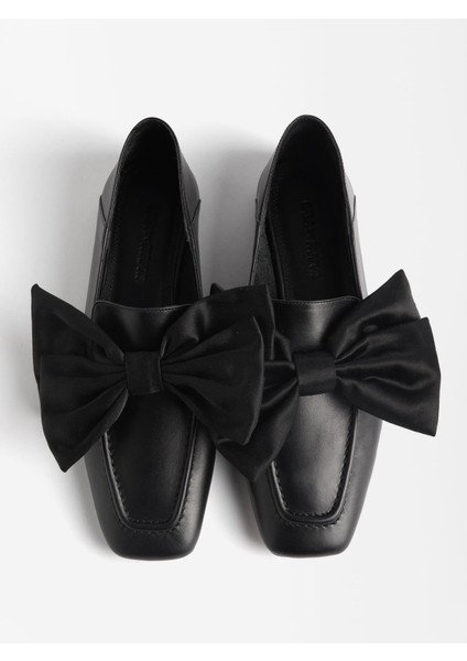 Fiyonklu Deri Loafer