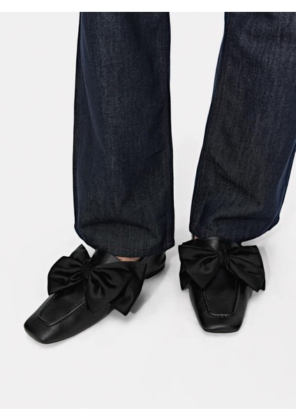 Fiyonklu Deri Loafer