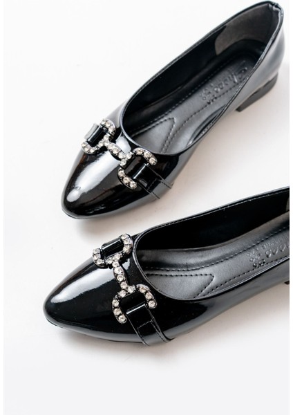 İNF-133 Siyah Rugan Taşlı Tokalı Günlük Kadın Babet fiyatları